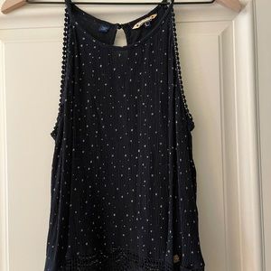 navy tank with little stars